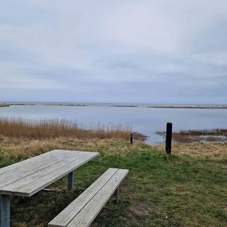 6 Person In Hals-by Traum Vakantiehuis *